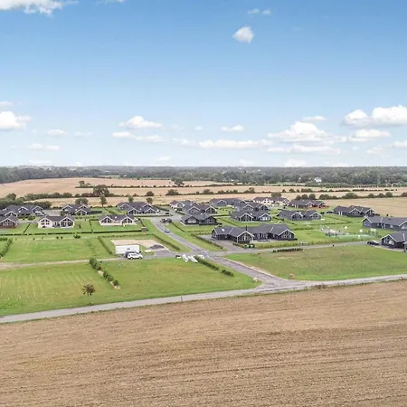 Tatil Evi Lovely In Bogense With Kitchen